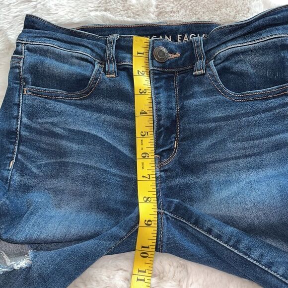 American Eagle Next Level Stretch Destructed Jeans Size 6 - Picture 9 of 10